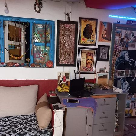 Kasba De L'Artiste Bed and Breakfast Mirleft Buitenkant foto